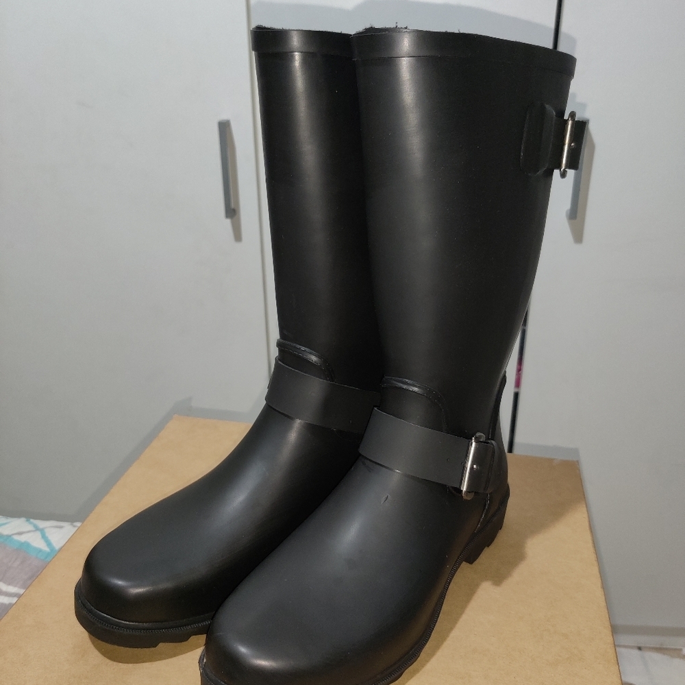 Justice Rain Black Boots Size 9 women's